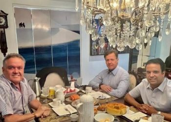 Aluísio Mendes ameaça Lahésio Bonfim com retirada de legenda