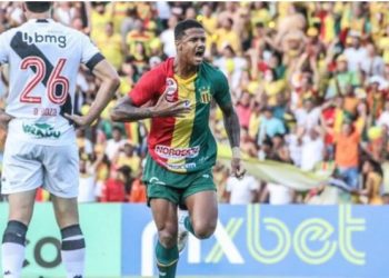 Sampaio vence o Vasco por 3 a 1 no estádio Castelão