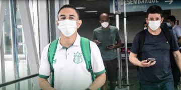 Sampaio e Tombense jogam nesta sexta-feira no estádio Muriaé