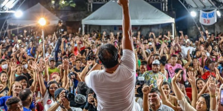 PDT oficializa Weverton como candidato ao governo do Maranhão