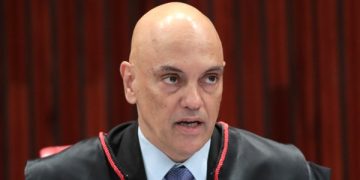 Ministro Alexandre de Moraes toma posse nesta terça na presidência do TSE