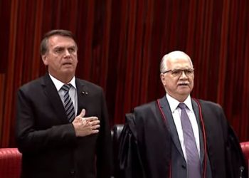 Sarney e Brandão participam da solenidade de posse de Alexandre de Moraes no TSE