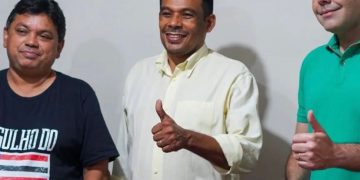 Convenção da Federação Brasil da Esperança aprova candidatura de Brandão, Dino e Camarão