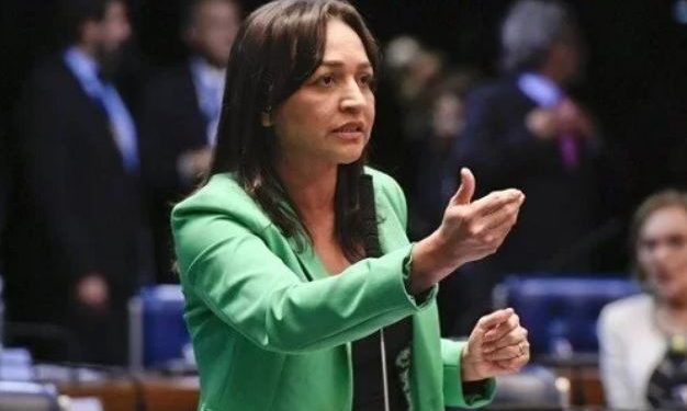 Eliziane Gama terá protagonismo na live de Lula com evangélicos