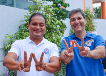 Weverton Rocha vota acompanhado do prefeito de São Luís Eduardo Braide