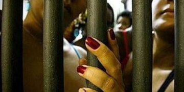 Brasil vira 3º país com mais mulheres presas no mundo