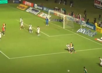 Sampaio vence Vasco por 3 a 2 em São Januário