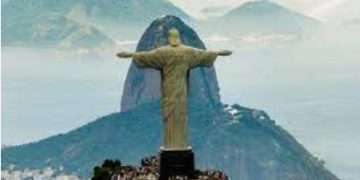 Rio de Janeiro e Lisboa são destinos mais procurados por brasileiro para 15 de novembro