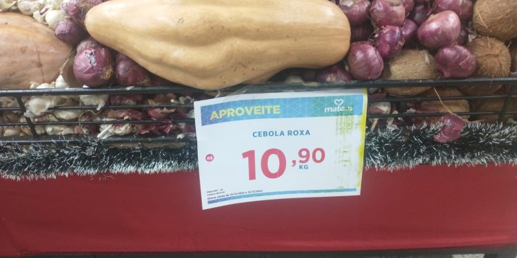 Confira os preços da feirinha do Mateus desta quarta