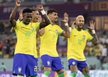 Brasil goleia a Coreia do Sul por 4 a 1 e avança na Copa do Mundo