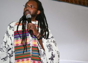 Arquidiocese de SP afasta padre que abençoou casais homossexuais em evento