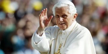 Morre aos 95 anos o Papa emérito Bento XVI