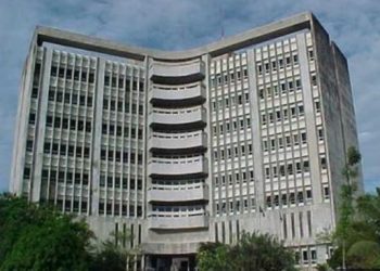 Receita Federal lança edital de concurso para preenchimento de 699 vagas