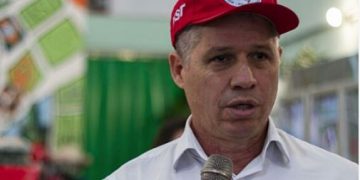 Lula vai anunciar nova direção do Incra na segunda-feira, diz Paulo Teixeira