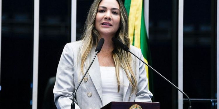 Senadora Ana Paula Lobato deixa cadeira vazia na Comissão de Constituição e Justiça