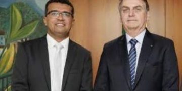 Lahésio Bonfim se filia ao Partido Novo para disputar sua sexta eleição em 2024 ou 2026