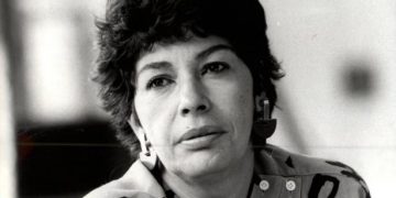 Morre a cantora e compositora Sueli Costa aos 79 anos