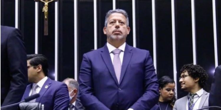 Lira diz que governo não tem base para aprovar propostas no Congresso