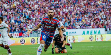 Fortaleza vence Fluminense e assume liderança da Série A do Campeonato Brasileiro