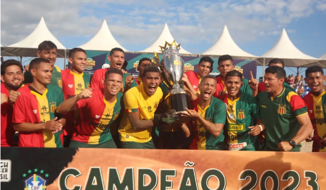 Sampaio Corrêa vence Vasco e é campeão do Circuito Brasil