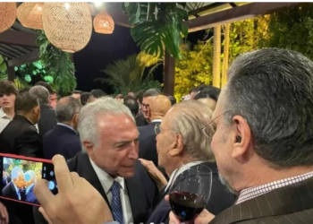 José Sarney celebra aniversário de 93 anos como rara unanimidade na política