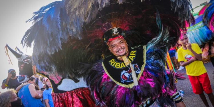 Governo do Estado inicia programação de São João com cortejo no centro