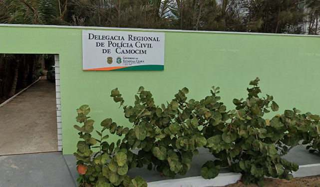 Policial mata quatro a tiros dentro de delegacia em Camocim (CE)