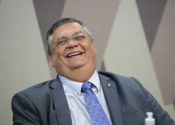 Melhores momentos de Flávio Dino na comissão de segurança do Senado