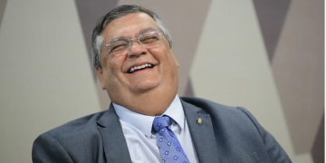Melhores momentos de Flávio Dino na comissão de segurança do Senado