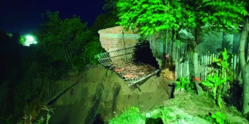 Voçorocas em Buriticupu seguem engolindo casas e apavorando moradores