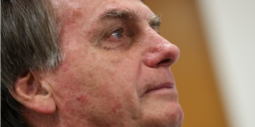 TSE inicia julgamento que pode tornar Bolsonaro inelegível