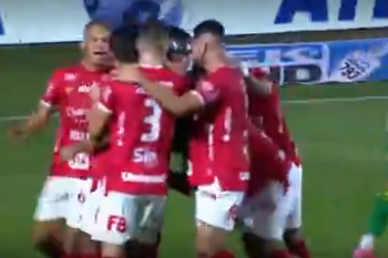 Sampaio perde de 3 a 0 para o Vila Nova em Goiânia