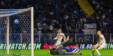 Sampaio perde para o Avaí e está a dois pontos do rebaixamento