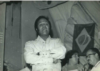 Morre Carlos Gonzaga, pioneiro do rock nacional e cantor de ‘Diana’, aos 99 anos