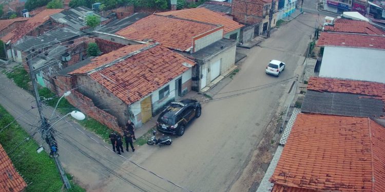 PF realiza operação de busca de roubo contra carteiros em São Luís