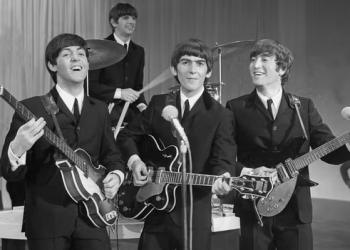 Lançada busca pelo primeiro baixo Höfner de Paul McCartney