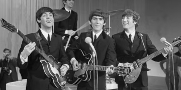 Lançada busca pelo primeiro baixo Höfner de Paul McCartney