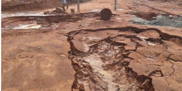 Atraso em obras de drenagem pela Prefeitura de Açailândia preocupa moradores com fortes chuvas