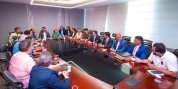 Deputados discutem com presidente da Emap problemas nos ferryboats