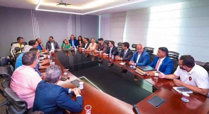 Deputados discutem com presidente da Emap problemas nos ferryboats