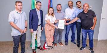 Iracema Vale reúne-se com representantes do ciclismo, triathlon e corredores de rua de São Luís