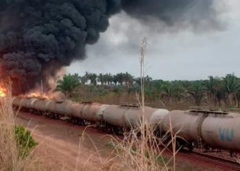 Trem de passageiro da Estrada de Ferro Carajás volta a circular somente no domingo