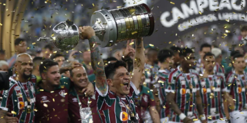 Análise: sob as mãos de Diniz e os pés de Cano e John Kennedy, Fluminense espanta o fantasma e conquista a América