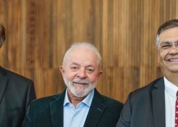 Senado aprova indicações de Flávio Dino para vaga no STF e de Paulo Gonet para comandar a PGR