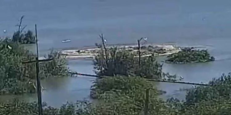 Mina da Braskem se rompe em Maceió inundando lagoa confirmando alerta dado em 2010