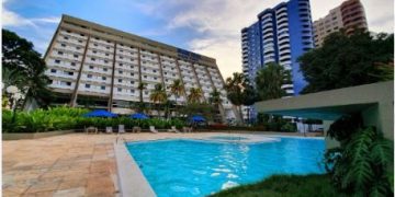 Rio Poty Hotel é condenado por usar rede clandestina para jogar esgoto  na praia da Ponta D´Areia