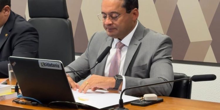 Weverton Rocha prevê que Flávio Dino obtenha aprovação de até 60 senadores