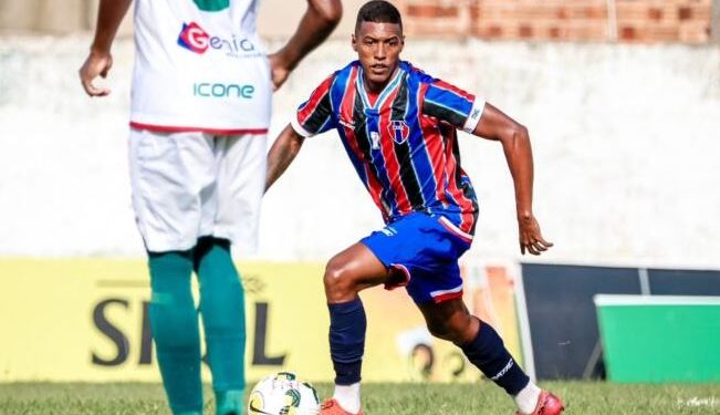 Maranhão fica no empate com o Pinheiro em partida no estádio Costa Rodrigues