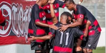 Moto Club goleia o Chapadinha em partida no estádio Nhozinho Santos