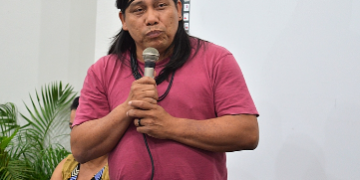 Daniel Munduruku diz que genocídio dos Ianomamis continua com omissão de Ministério